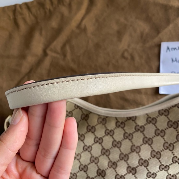 SOLD ๐ Gucci Britt Hobo Medium Bag Cream - Picture 4 of 11